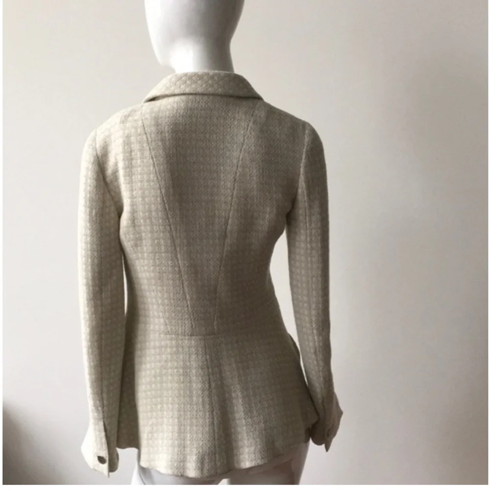 Chanel Vintage Tweed Cream Light Gray Wool Blend Long Sleeve Jacket | Sz 8 EU40 - Picture 2 of 9